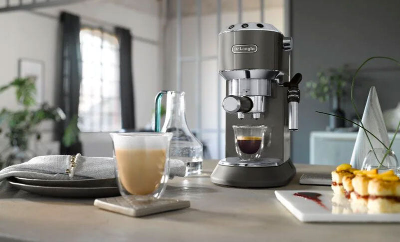 Machine à café De'Longhi Dedica EC785.GY - Reconditionné